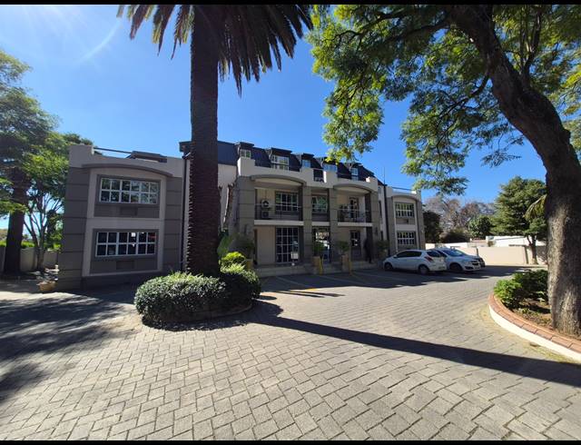 143M² OFFICE TO LET IN MORNINGSIDE